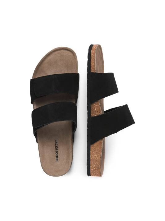 model_shot-front_full