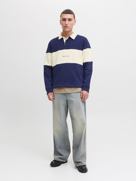 model_shot-front_full