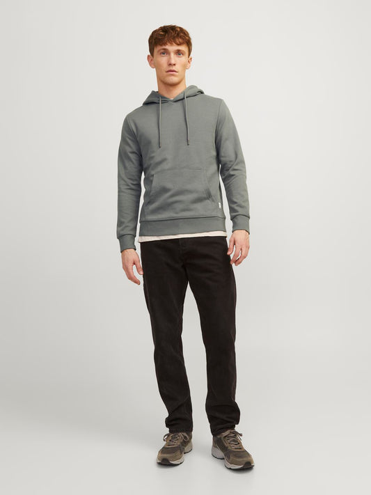 model_shot-front_full