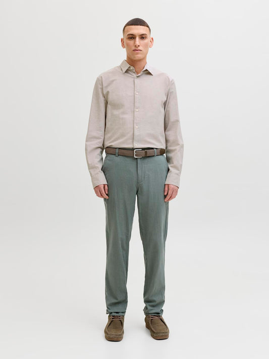 model_shot-front_full