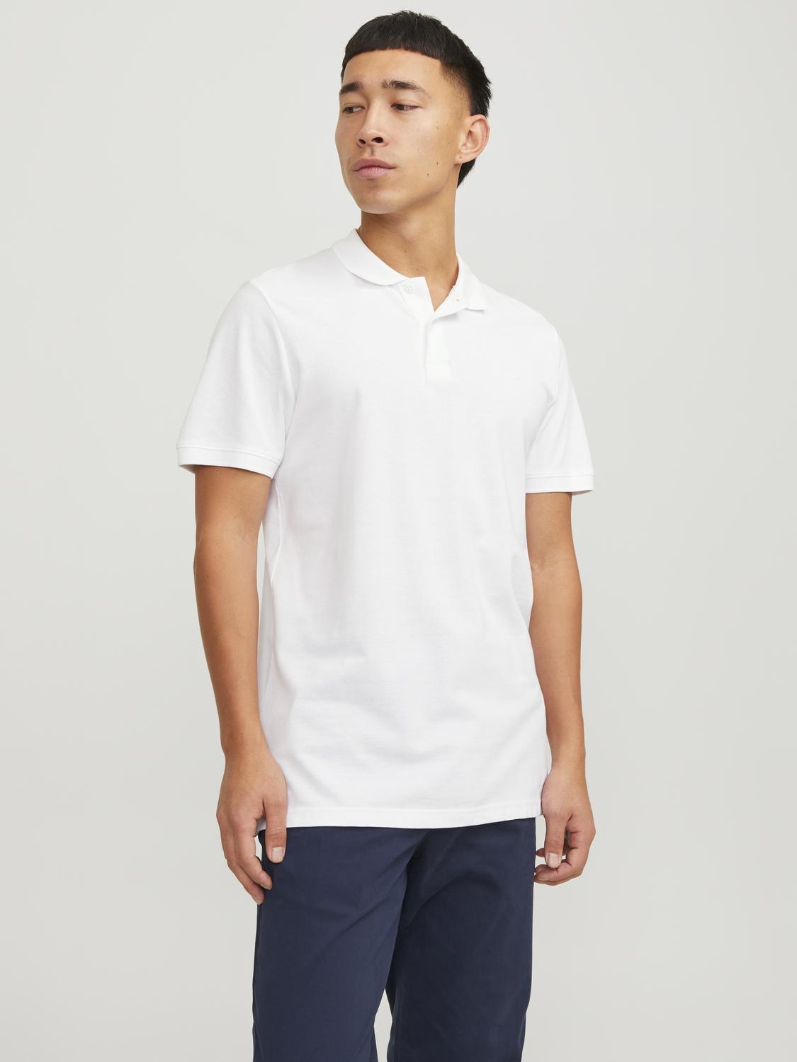 model_shot-front