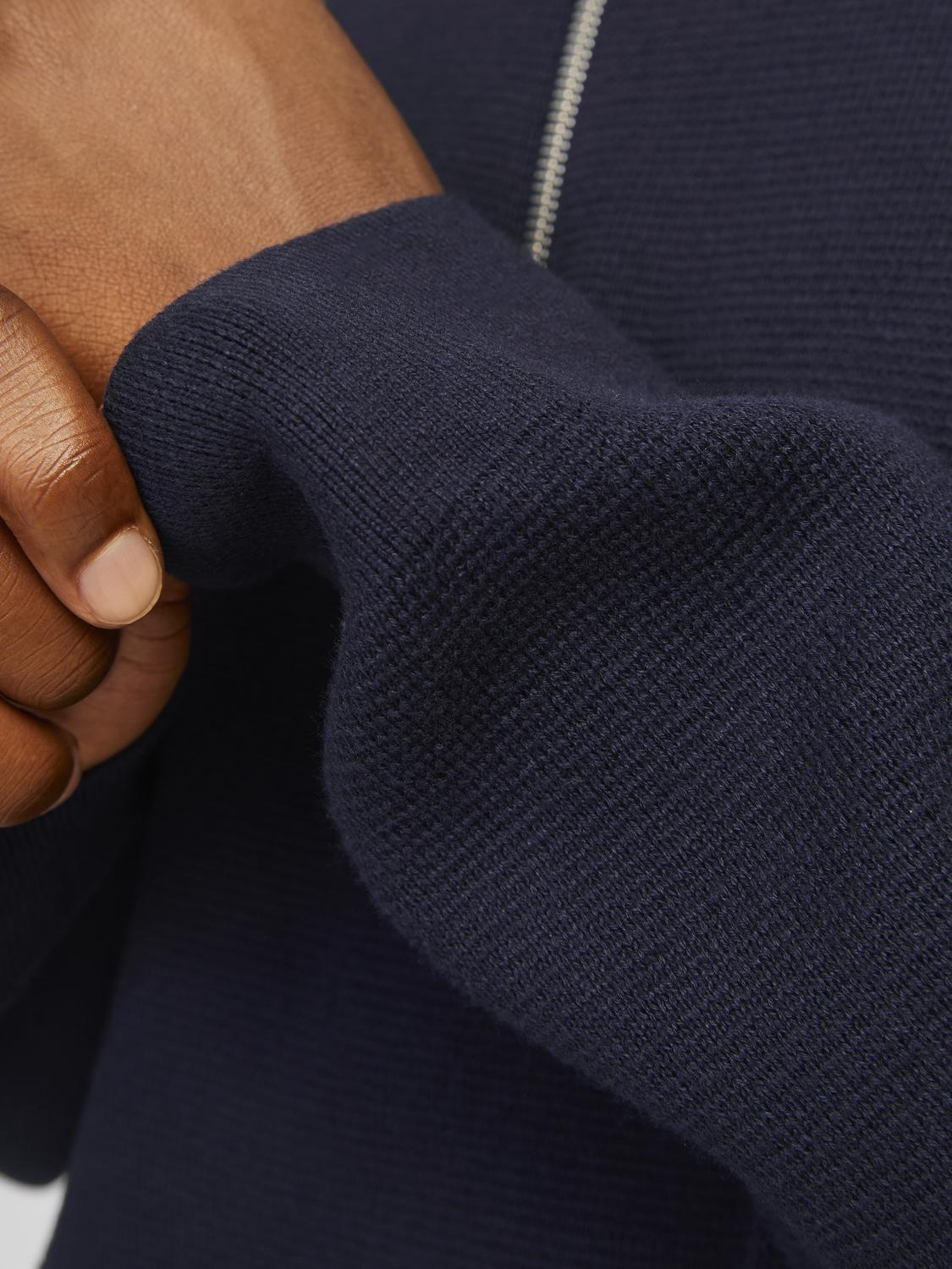 model_shot-detail