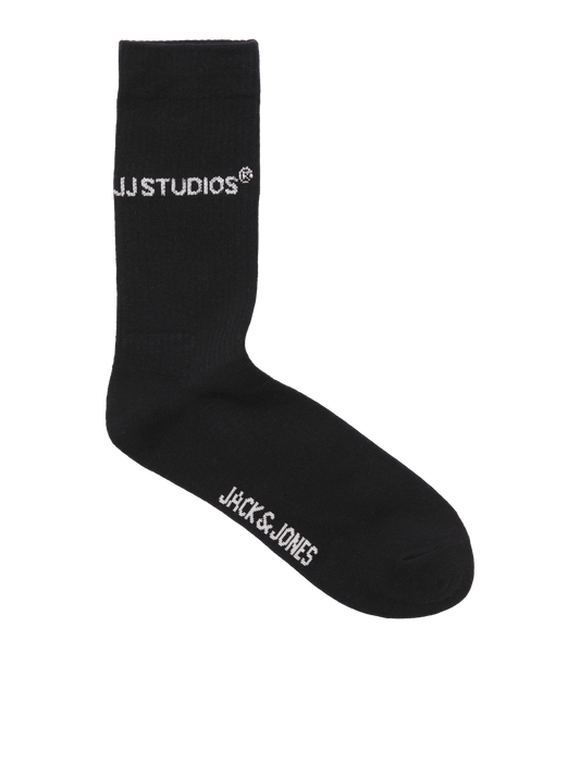 model_shot-front_full