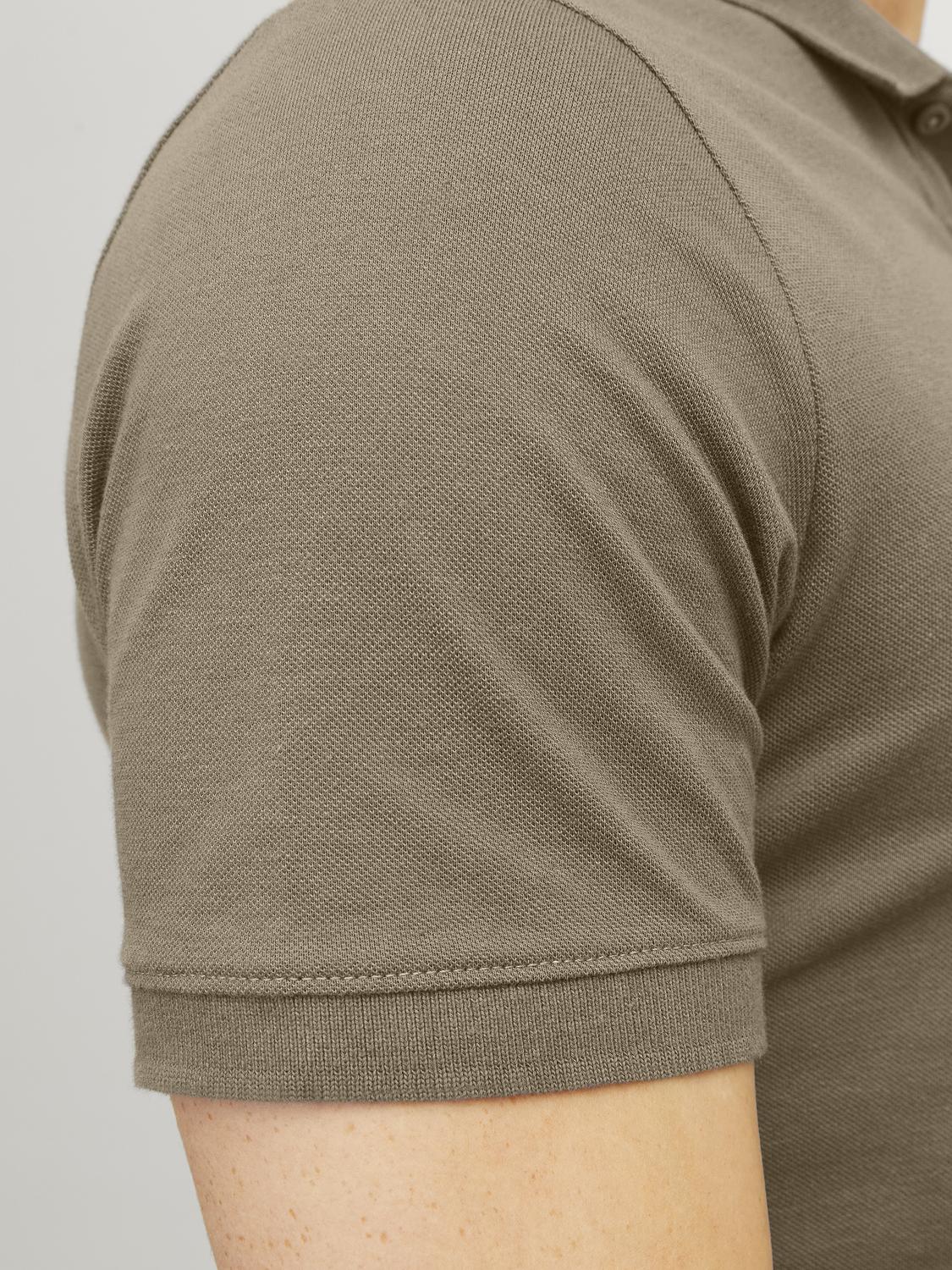 model_shot-detail