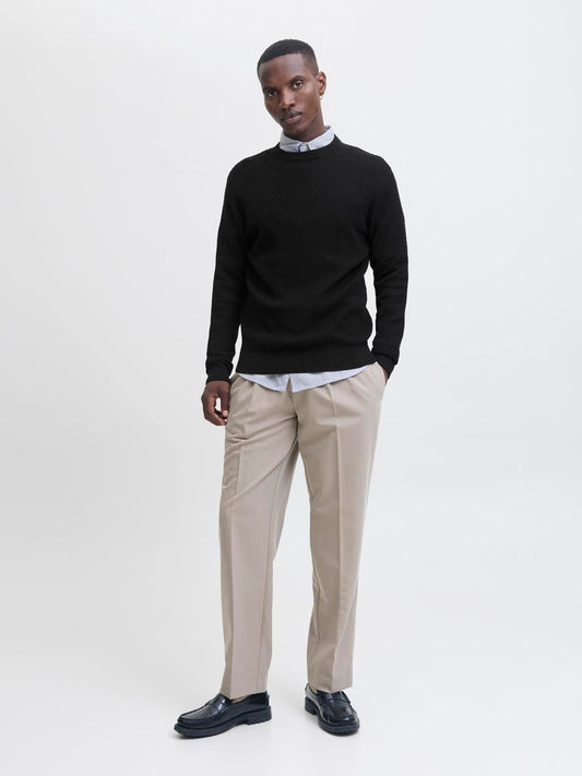 model_shot-front_full