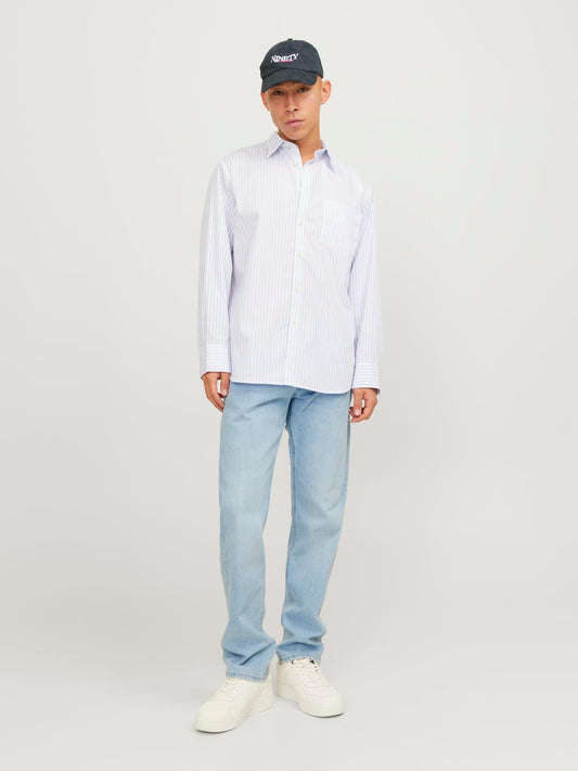 model_shot-front_full