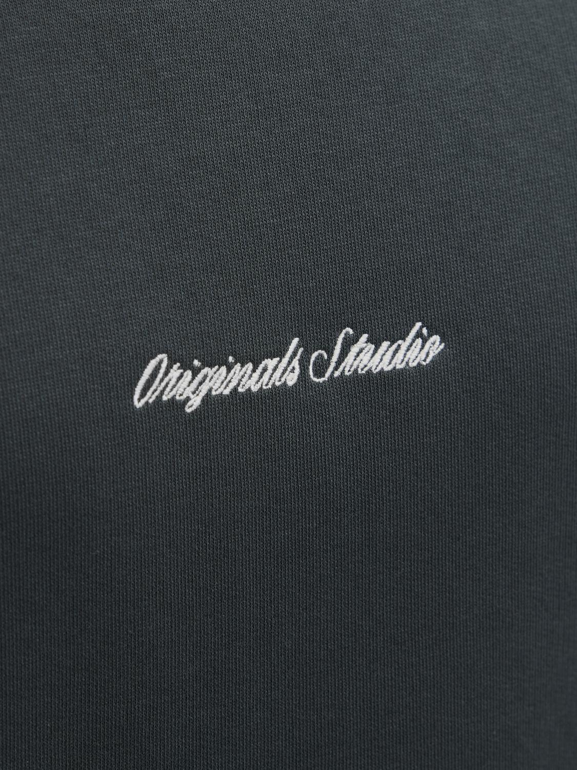 model_shot-detail