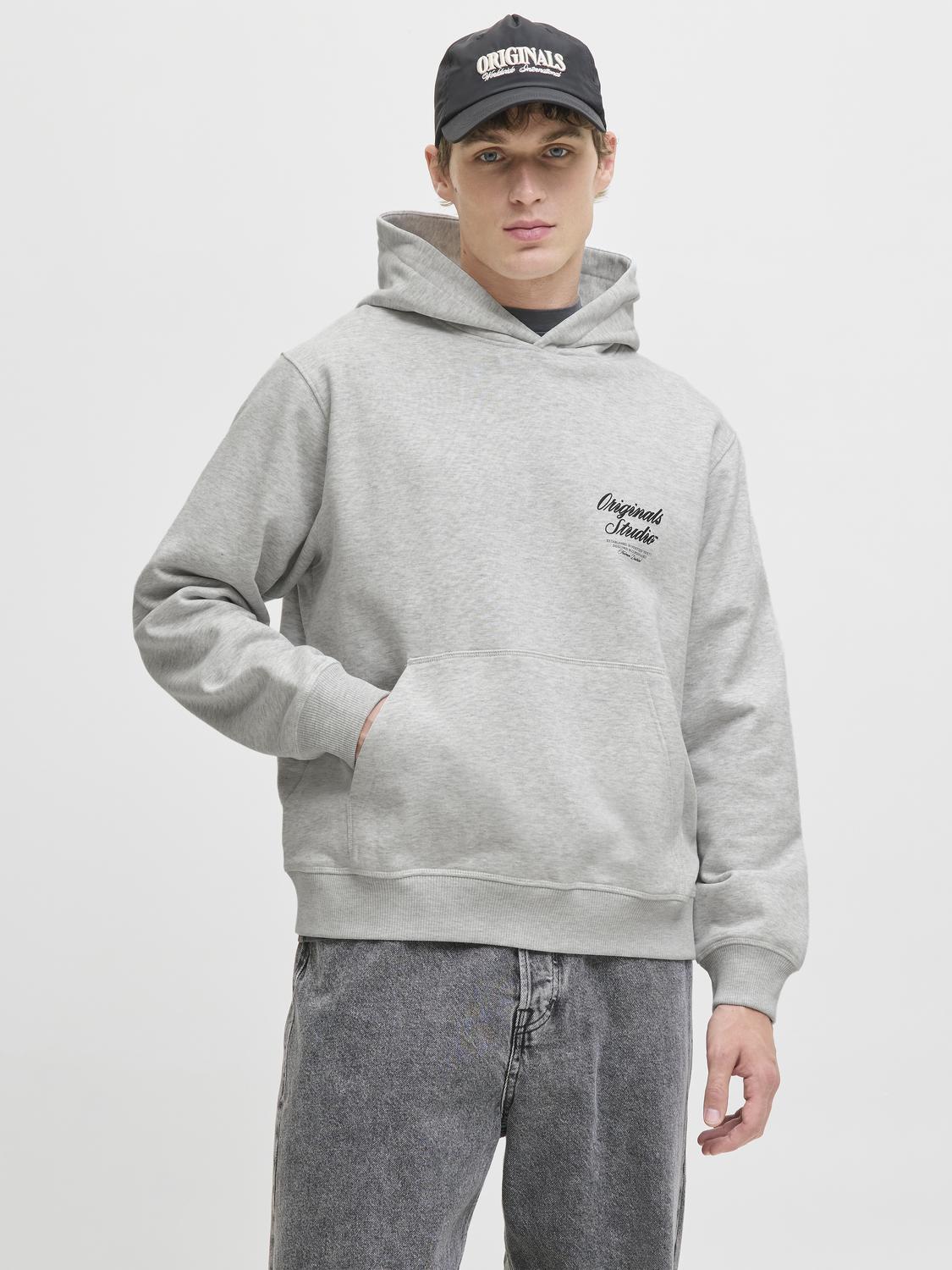 model_shot-front