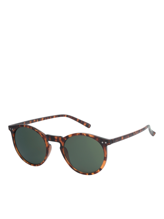 pack_shot-front_angled