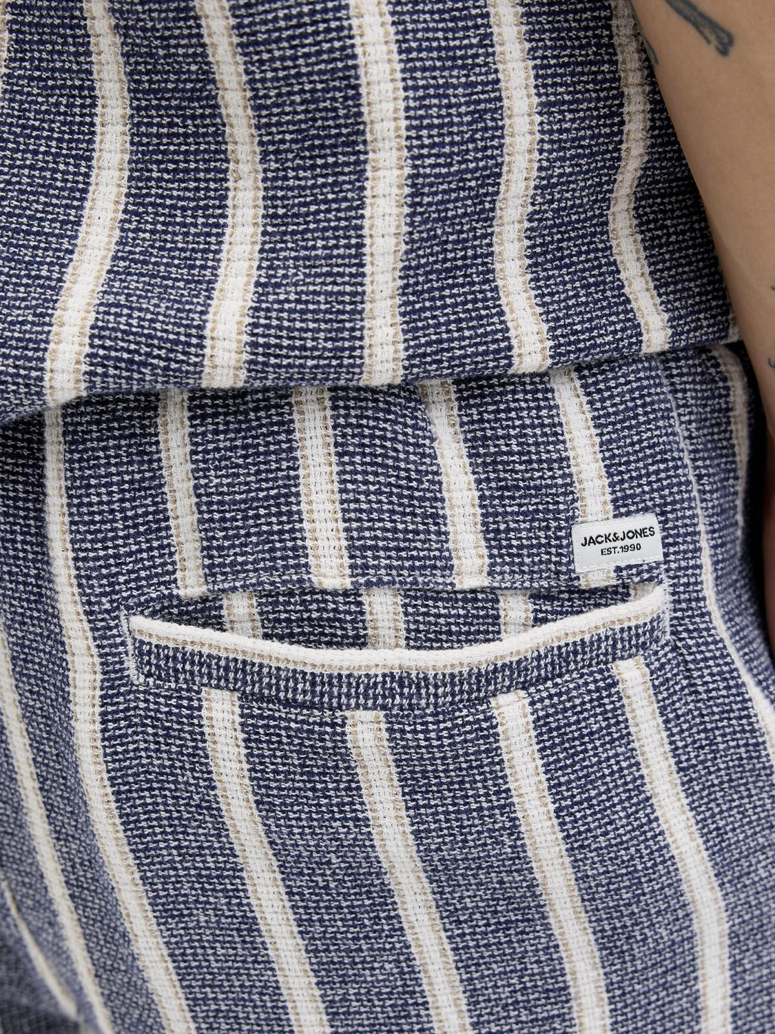 model_shot-detail