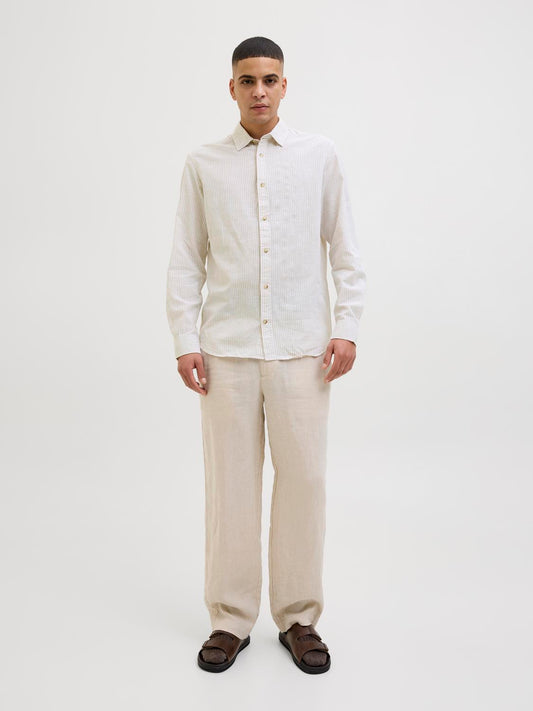 model_shot-front_full