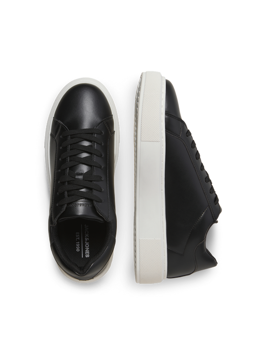 model_shot-front_full