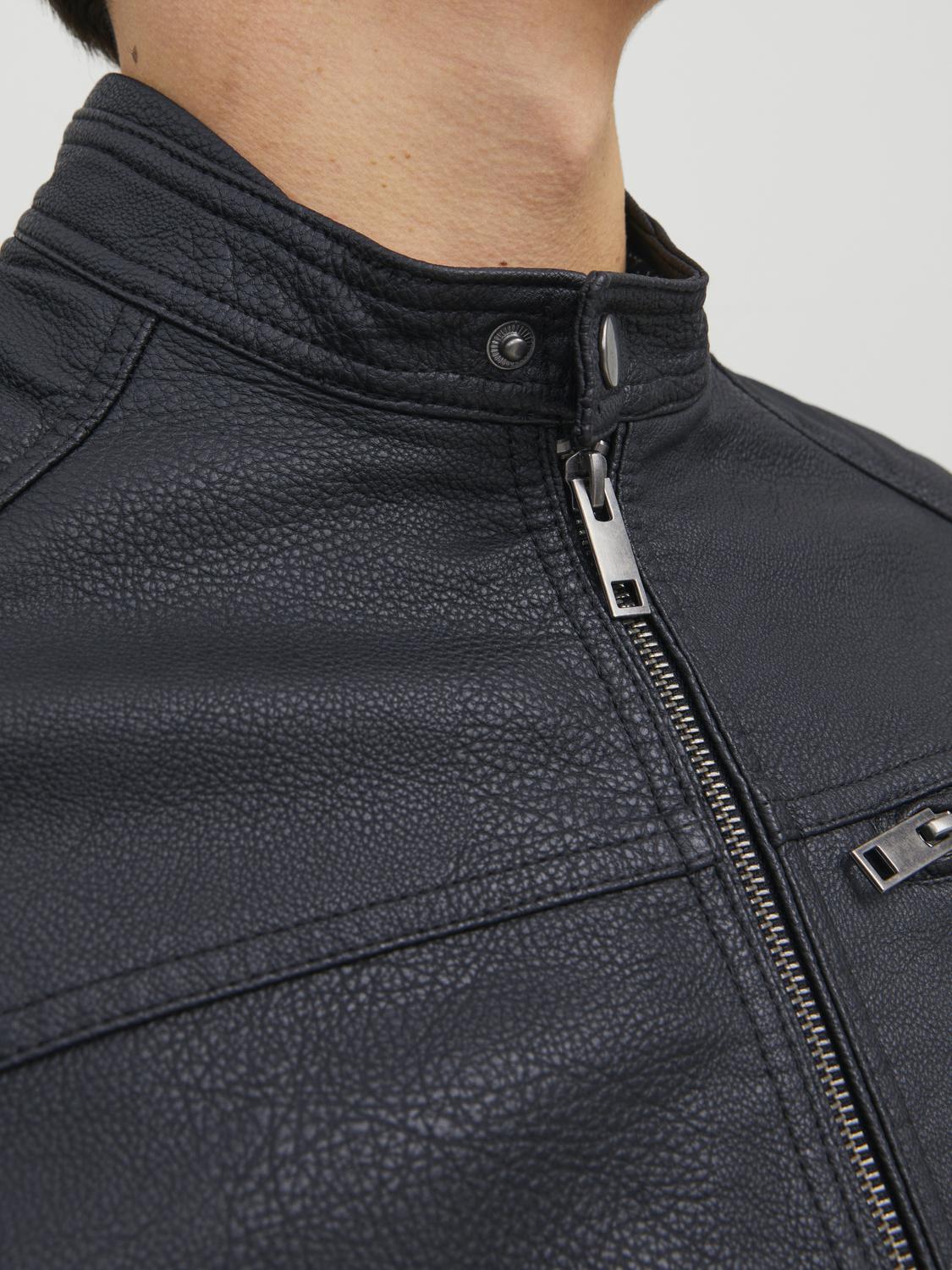 model_shot-detail