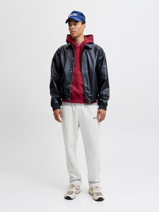 model_shot-front_full