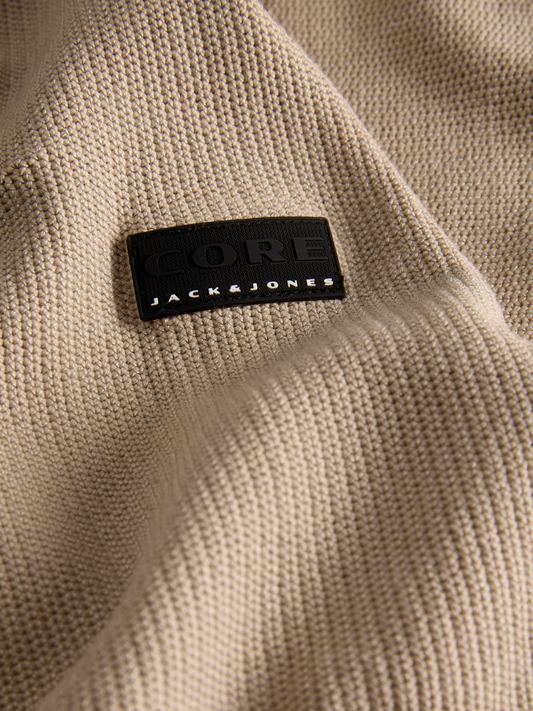 model_shot-detail
