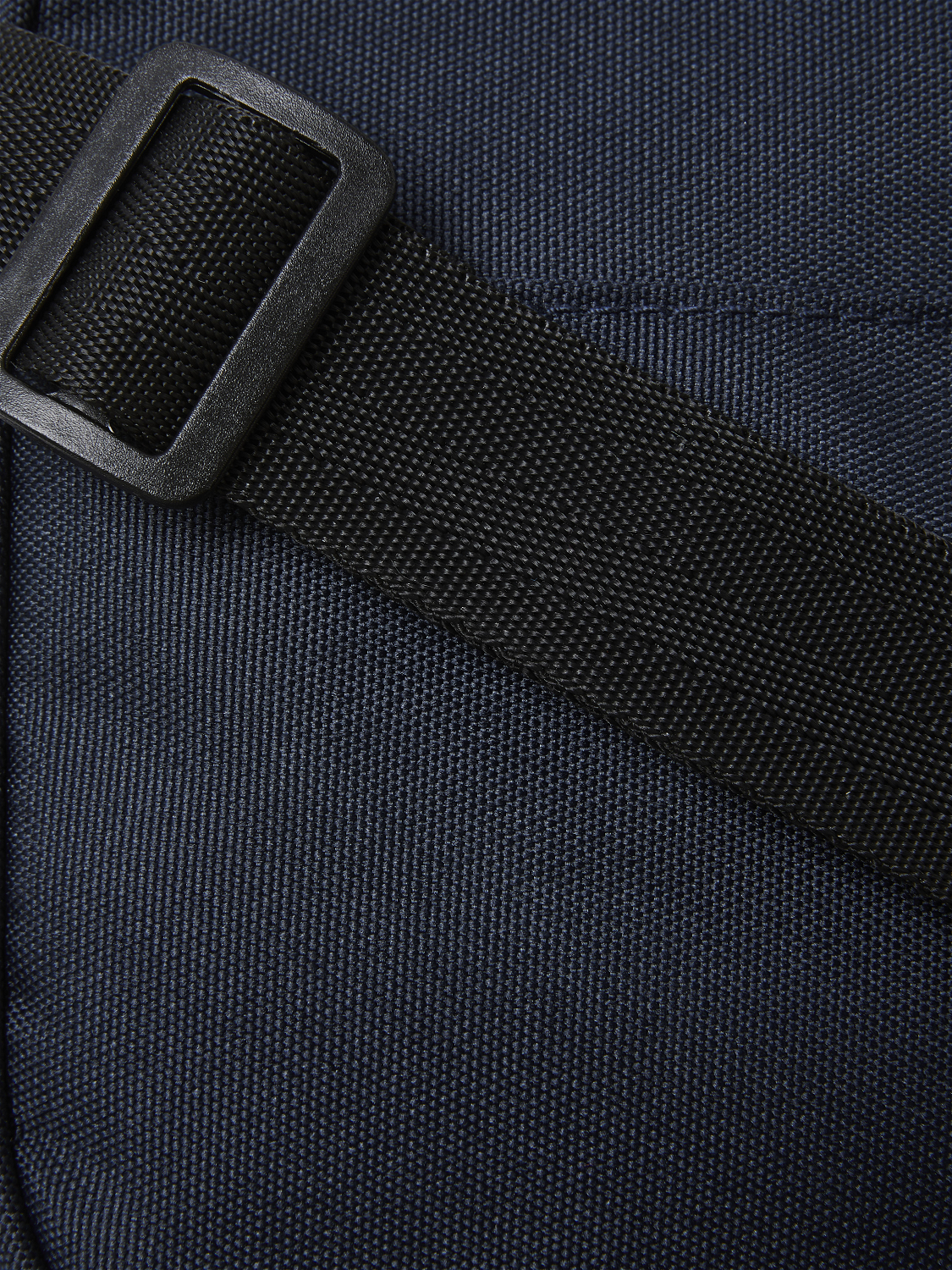 JACHERO Handbag - Navy Blazer