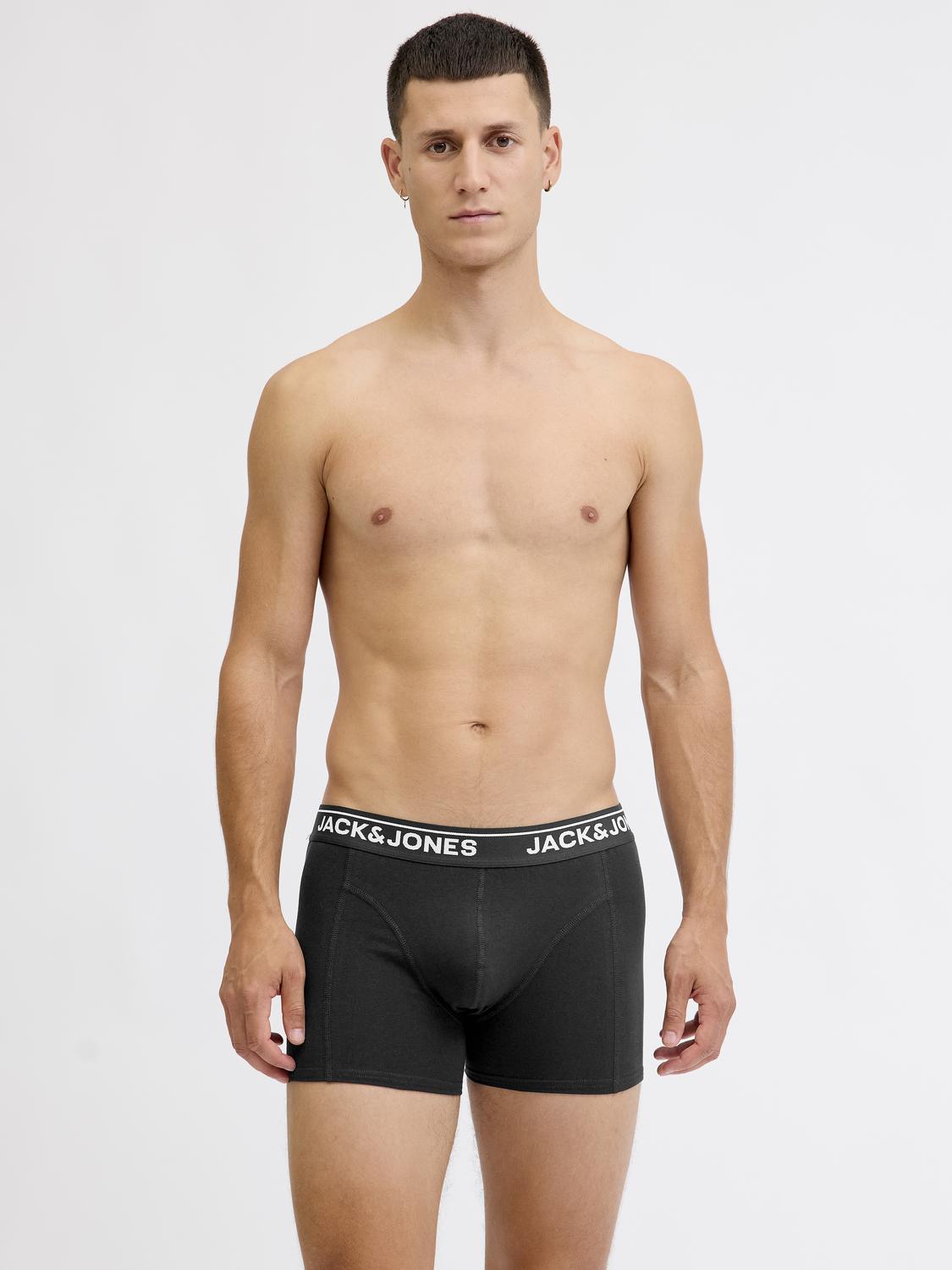 model_shot-detail