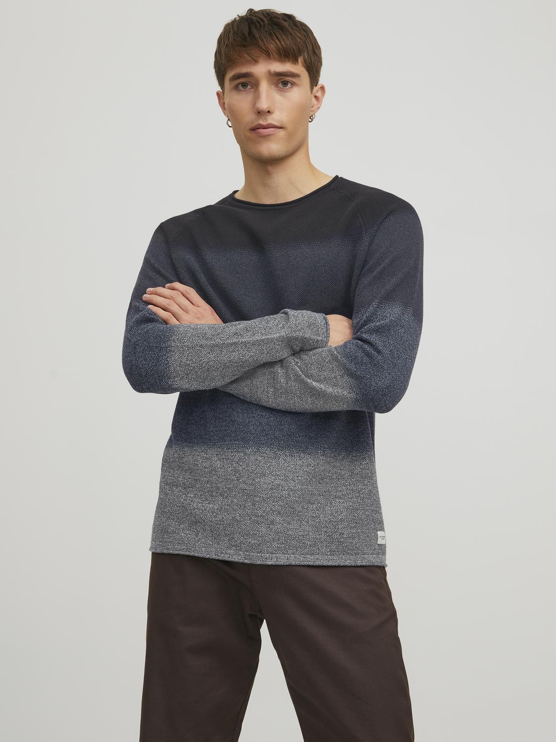 model_shot-front
