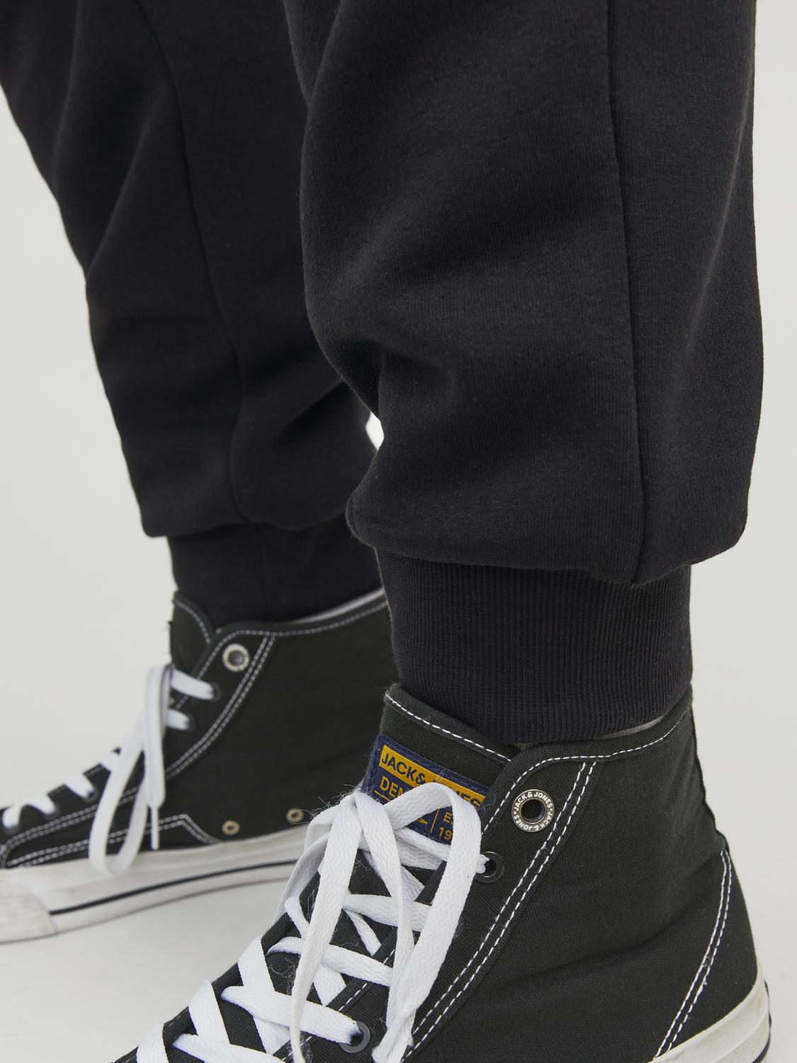 model_shot-detail