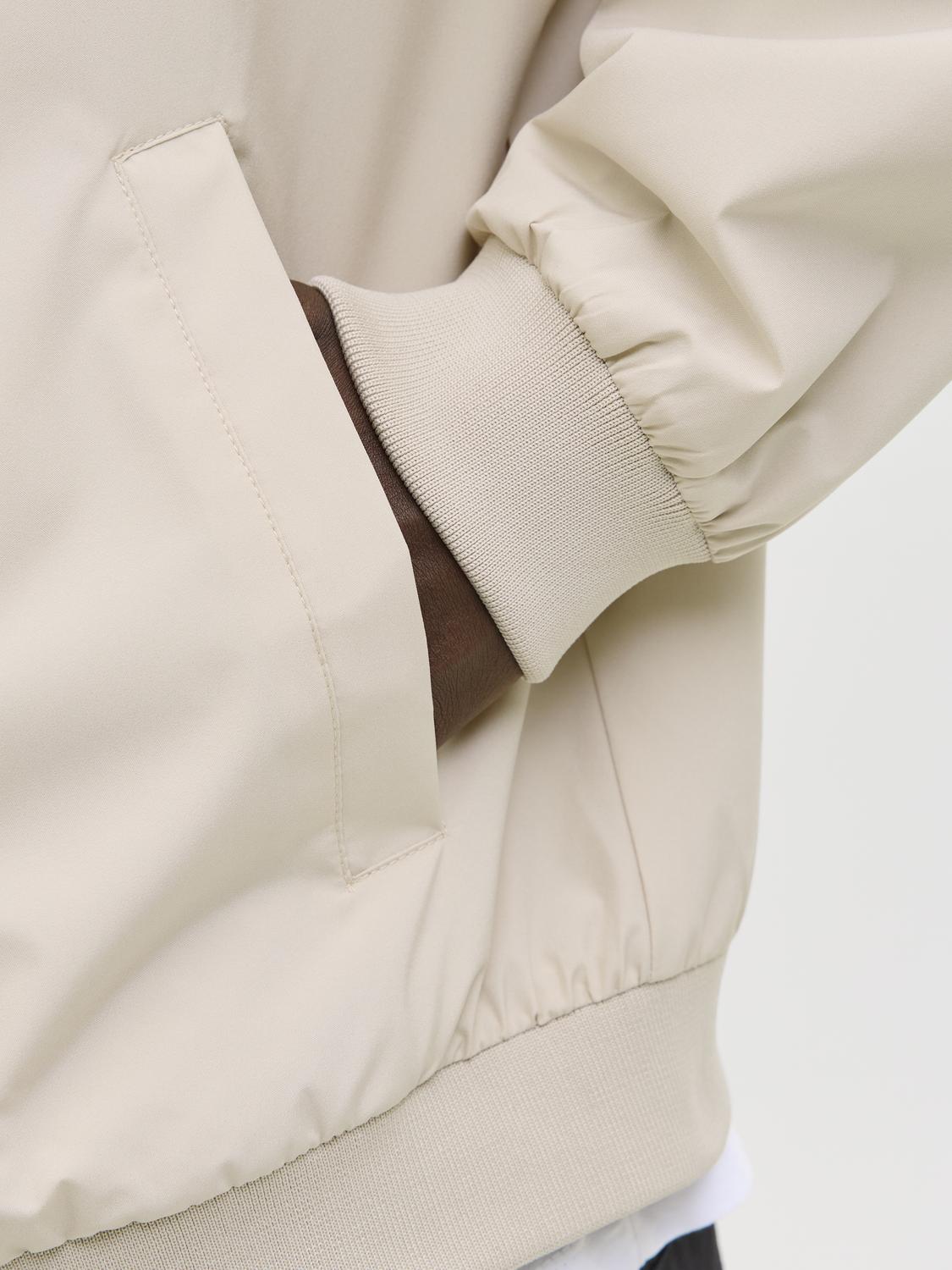 model_shot-detail