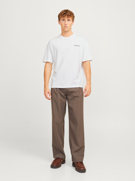 model_shot-front_full