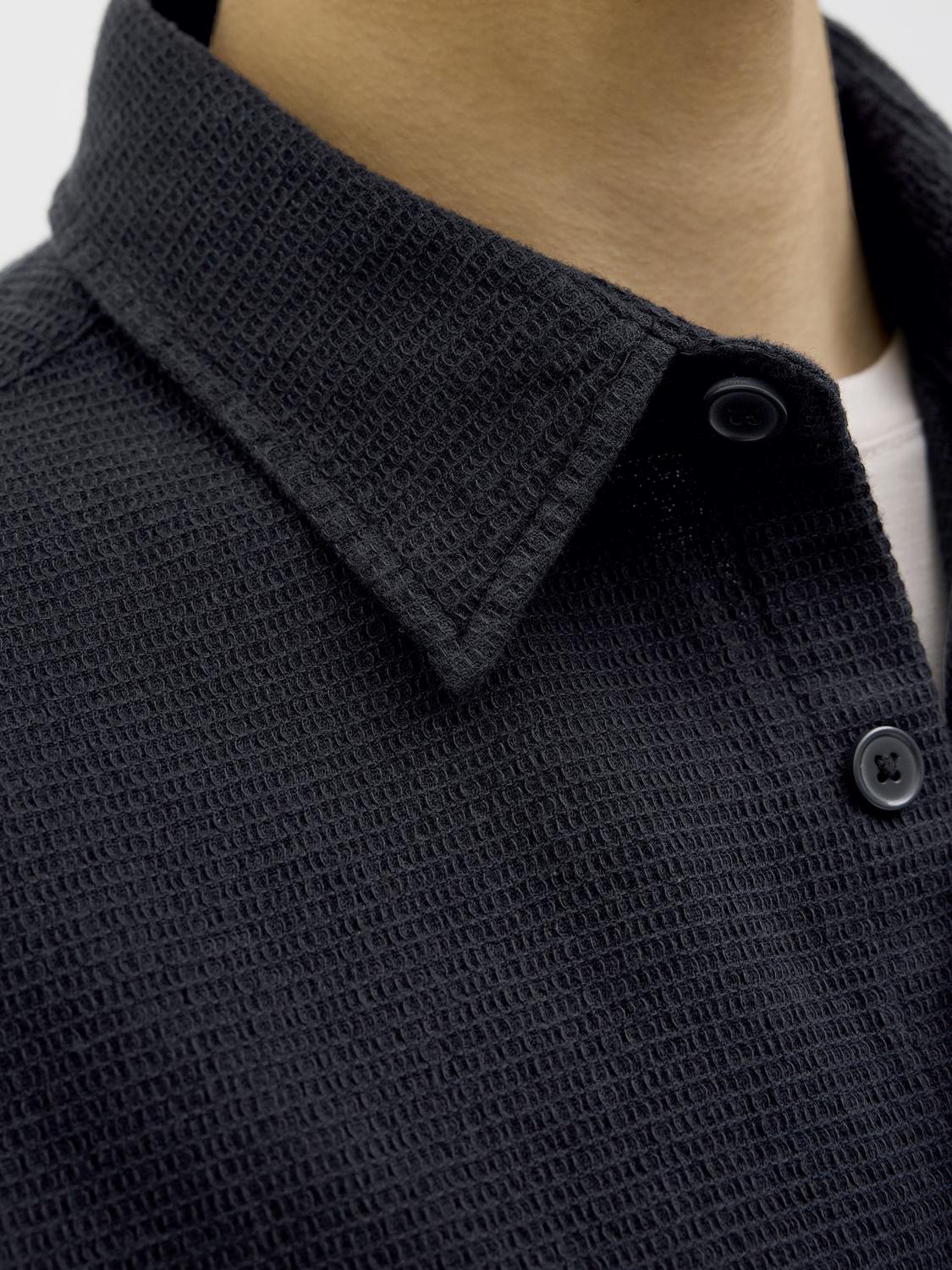 model_shot-detail