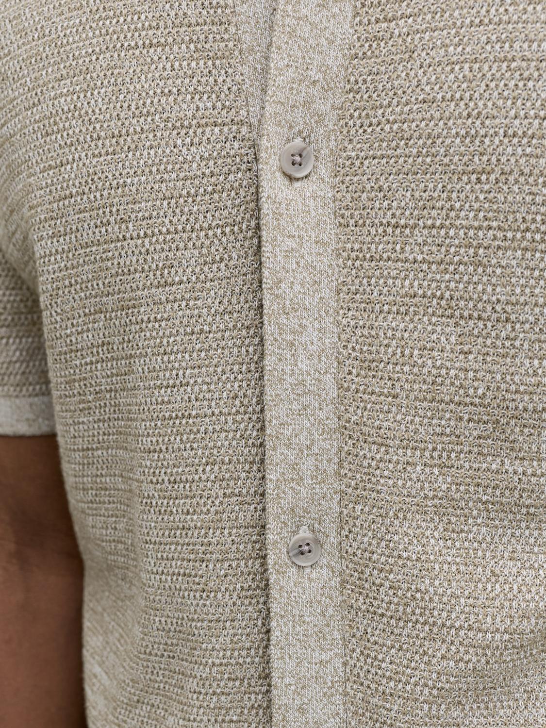 model_shot-detail