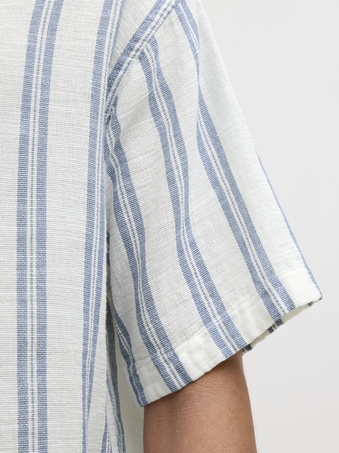 model_shot-detail
