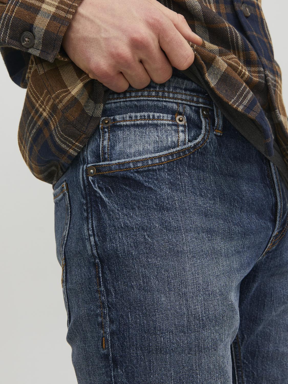 model_shot-detail