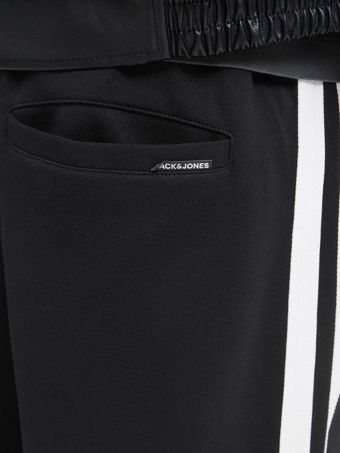 model_shot-detail