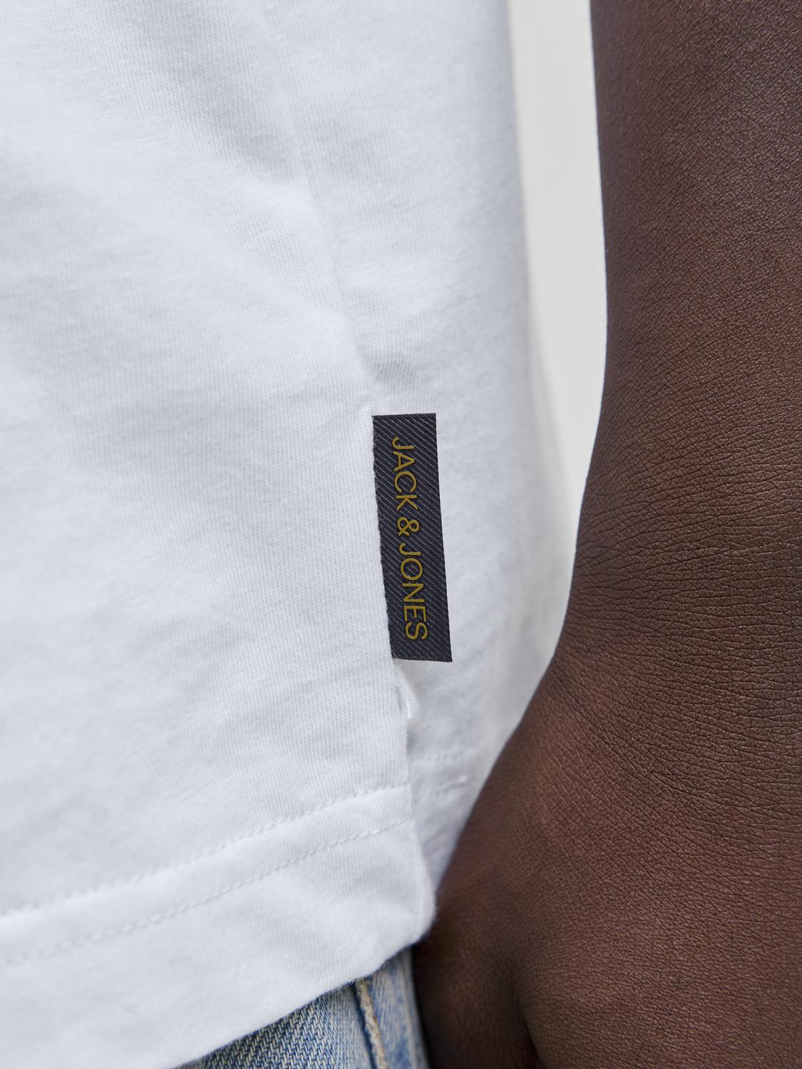 model_shot-detail