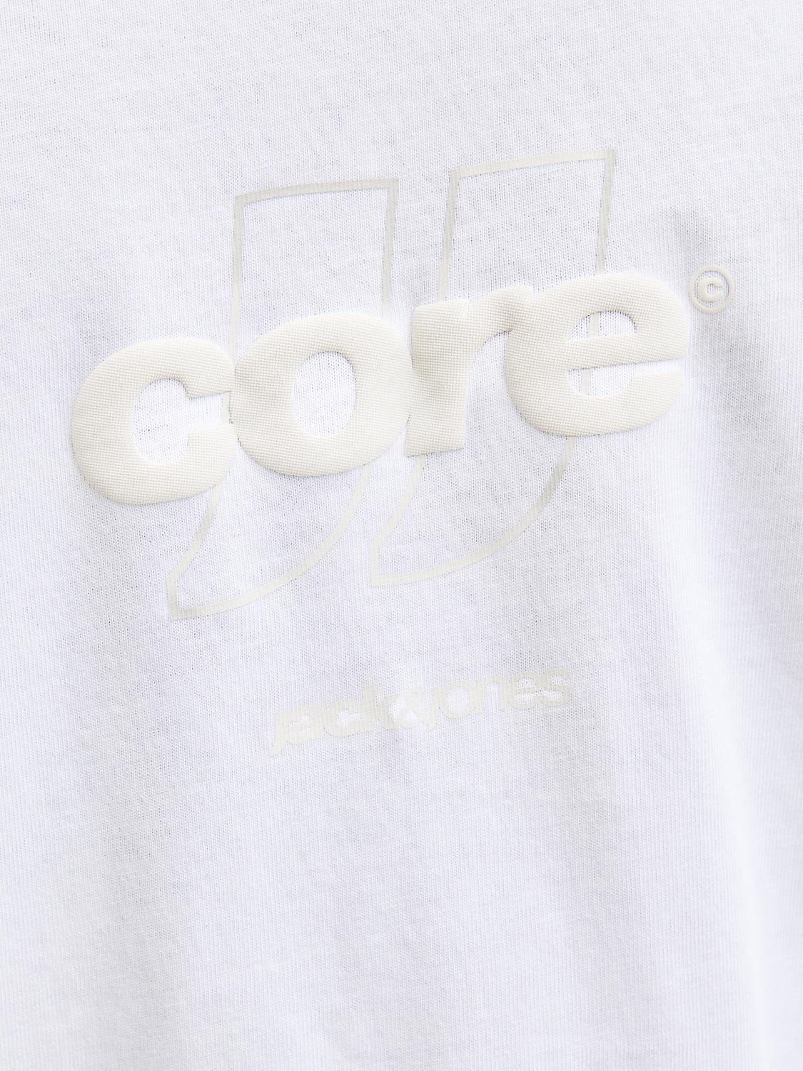 model_shot-detail