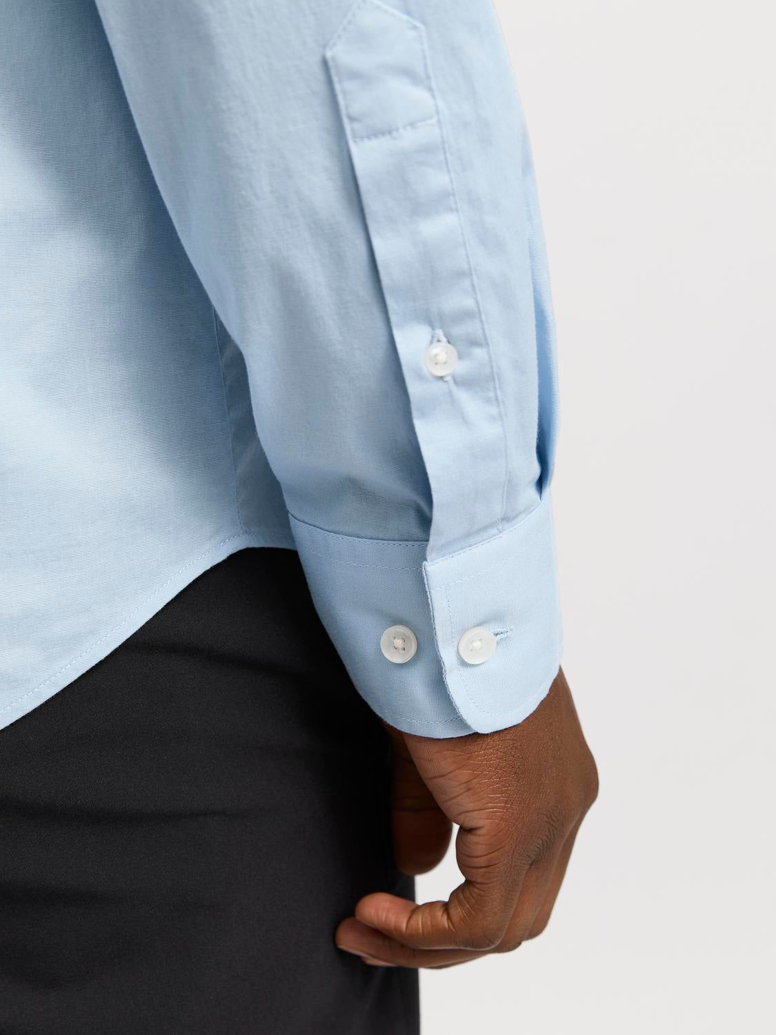 model_shot-detail