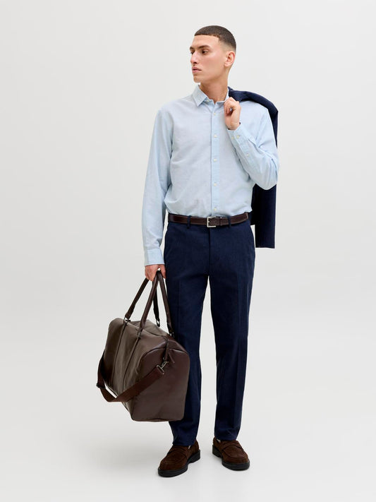 model_shot-front_full