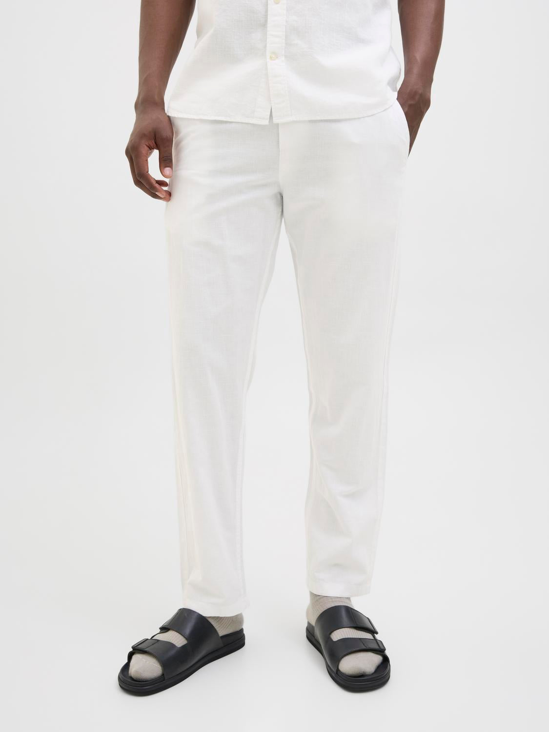 model_shot-front