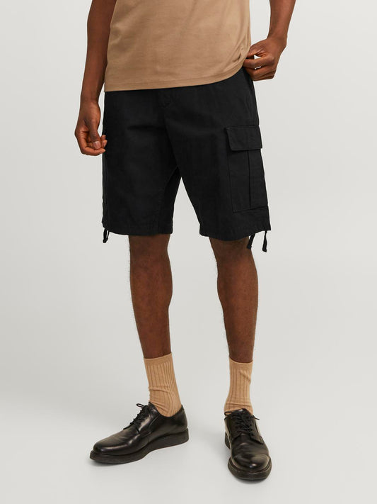 model_shot-front