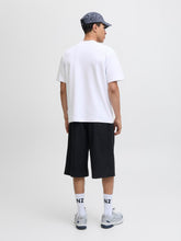 Load image into Gallery viewer, model_shot-back
