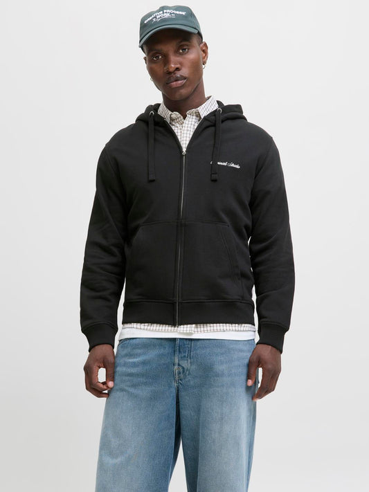 model_shot-front