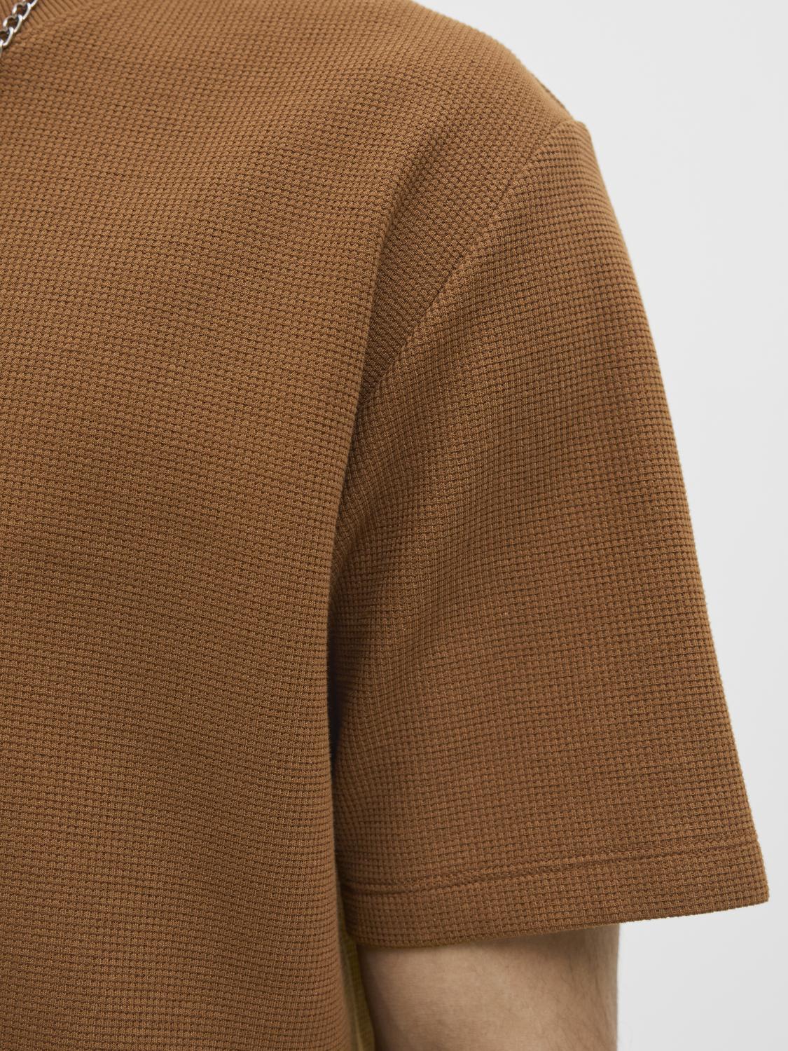model_shot-detail