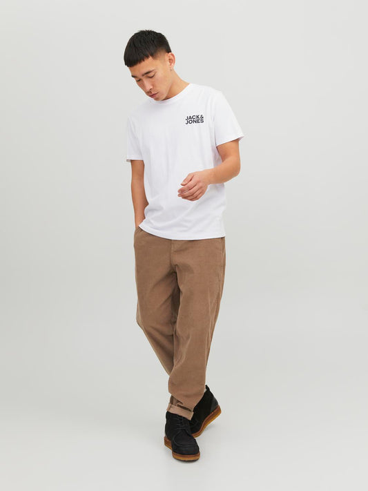 model_shot-front_full