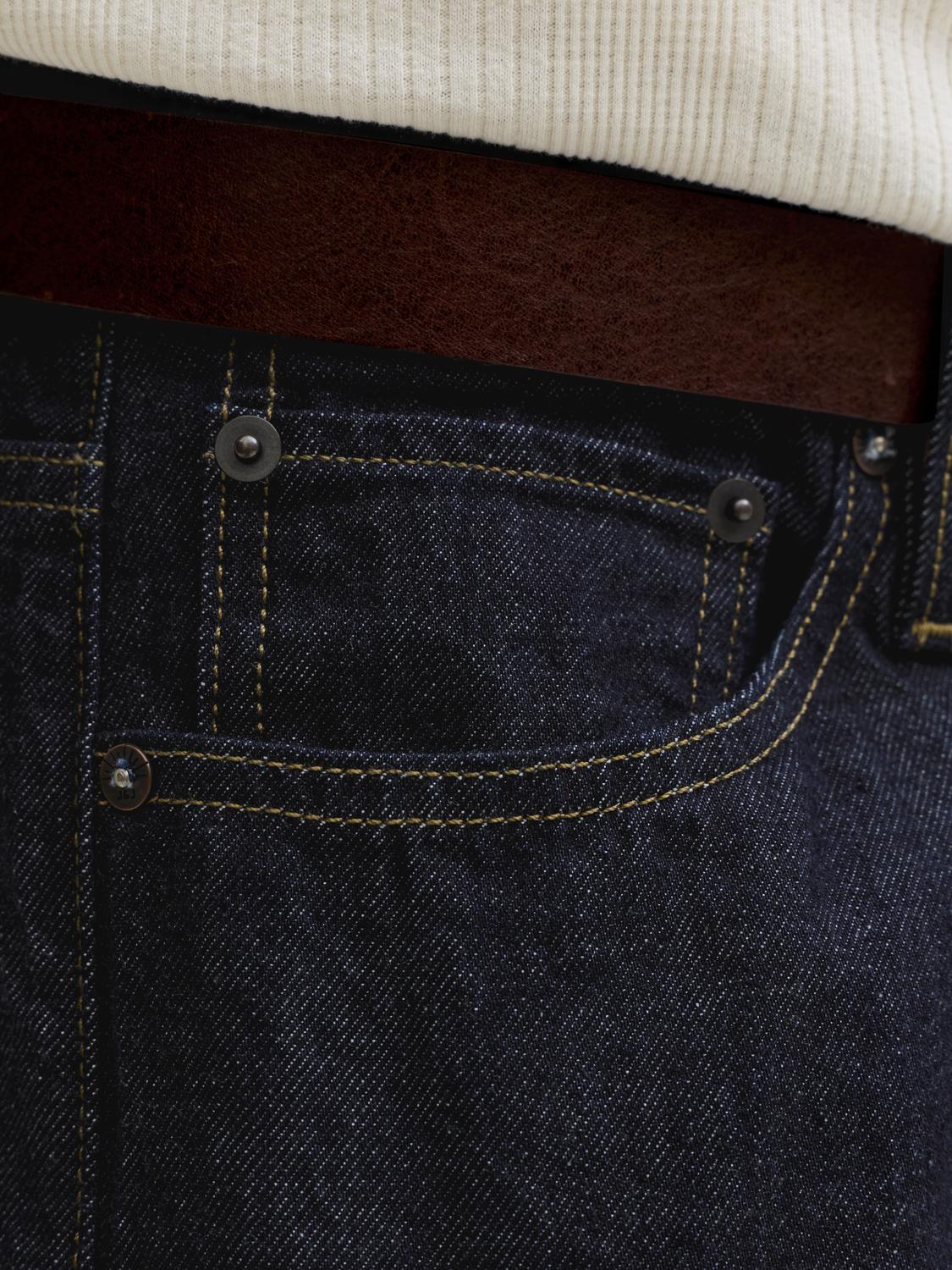 model_shot-detail