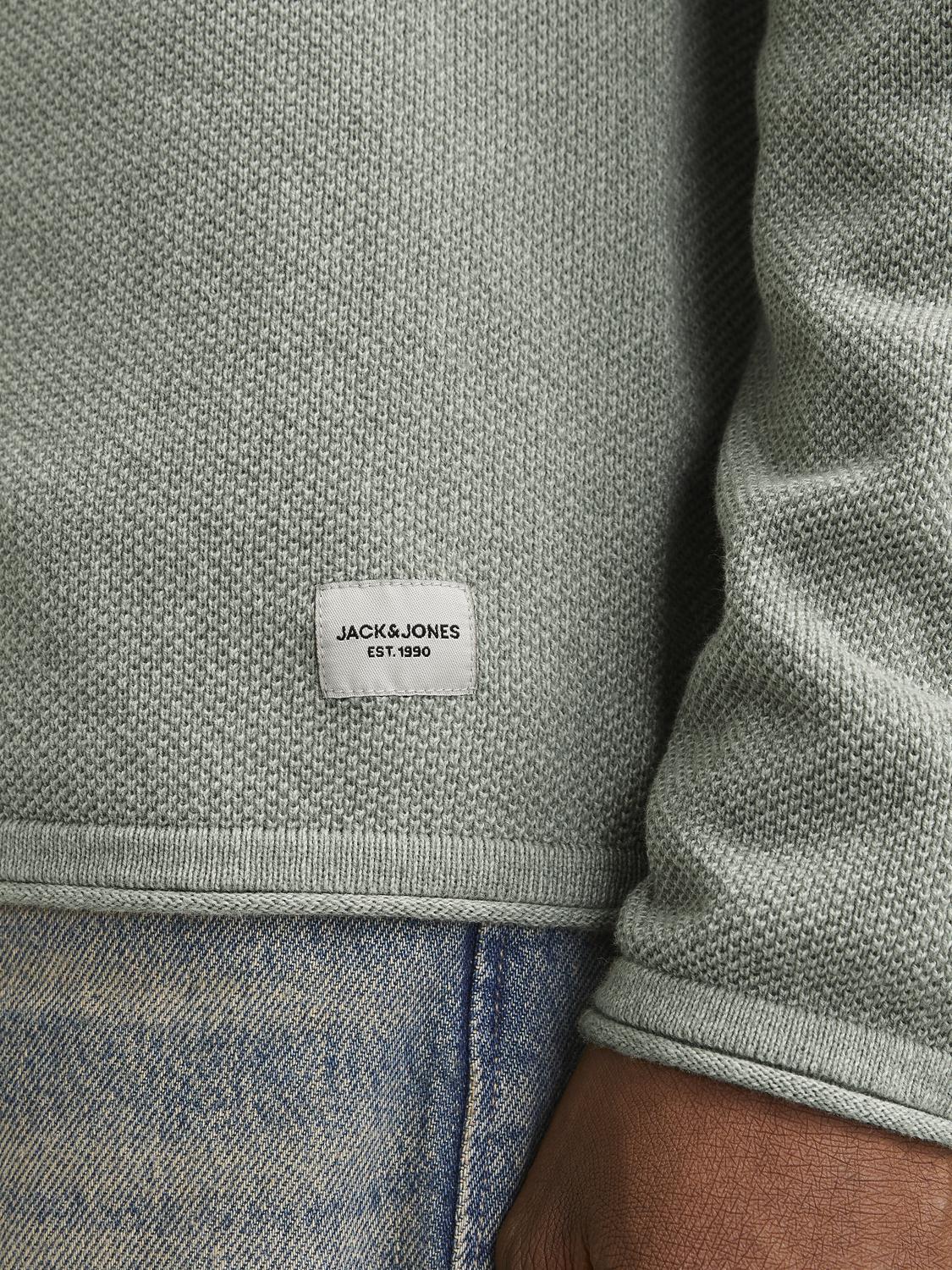 model_shot-detail