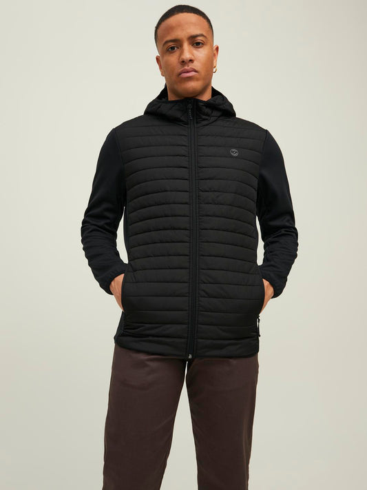 model_shot-front