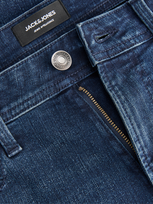 model_shot-detail