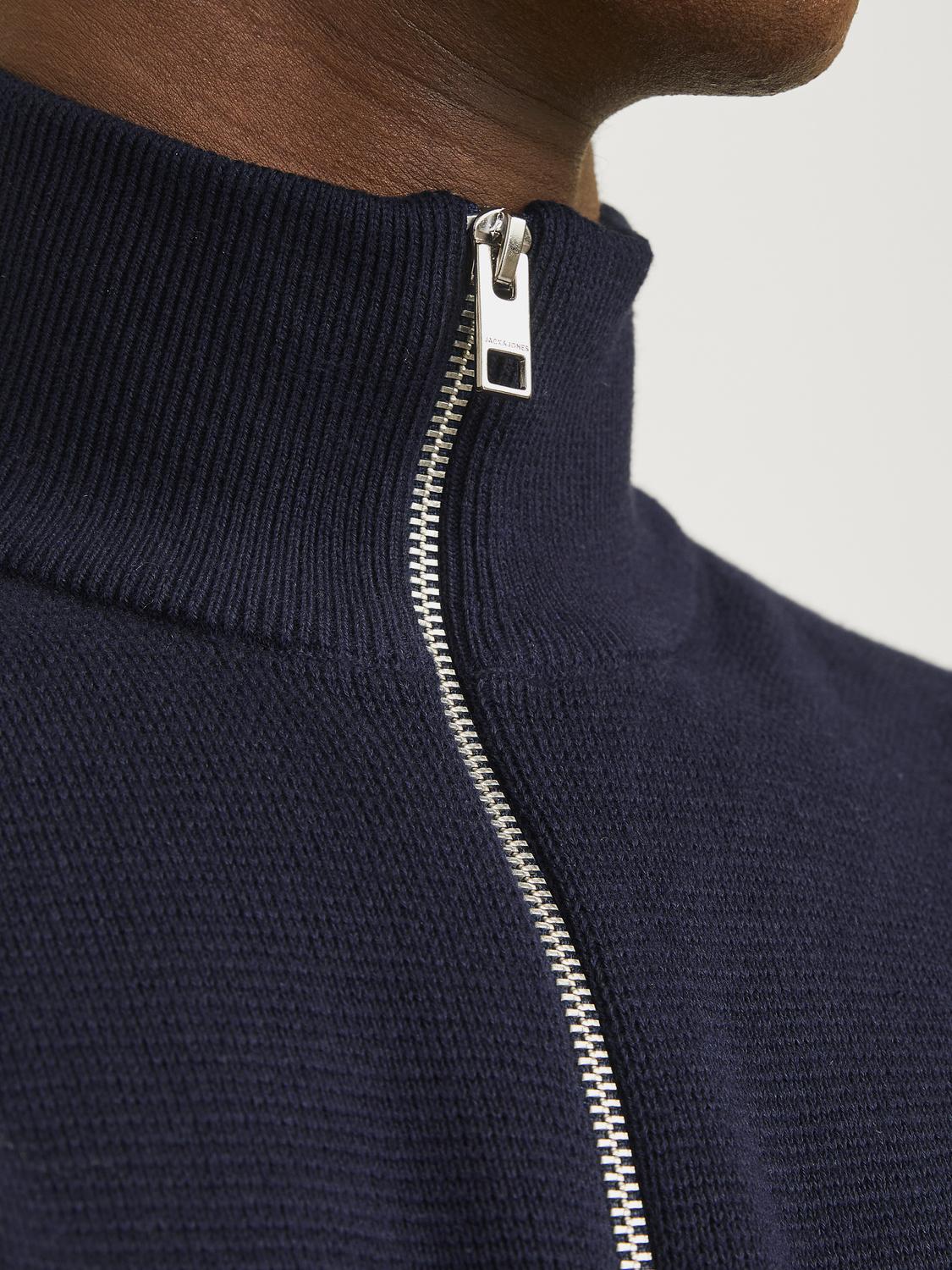 model_shot-detail