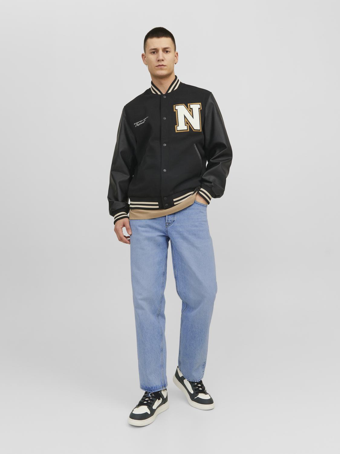 model_shot-front_full