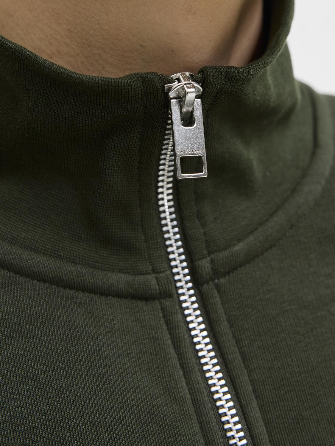 model_shot-detail