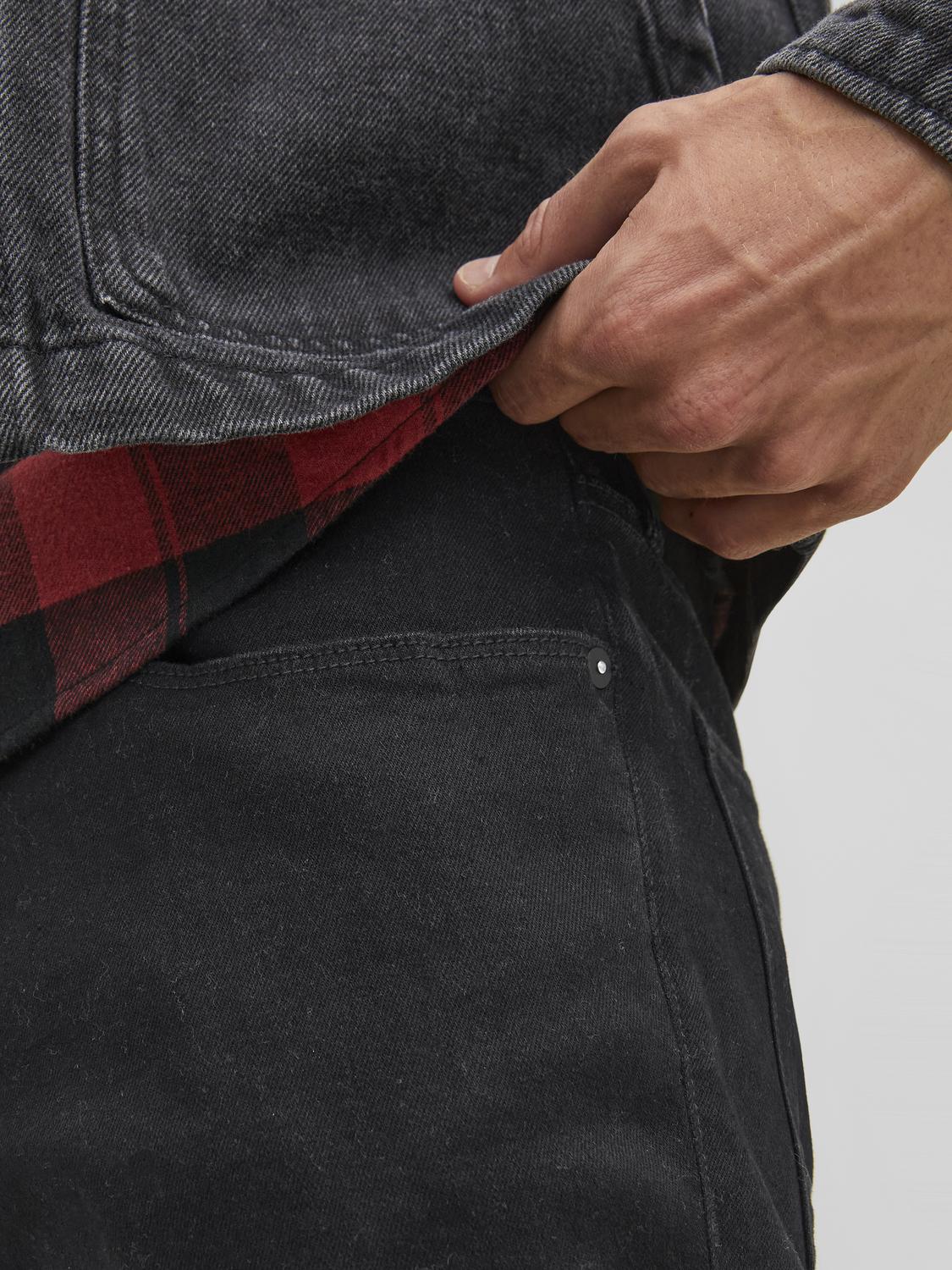 model_shot-detail