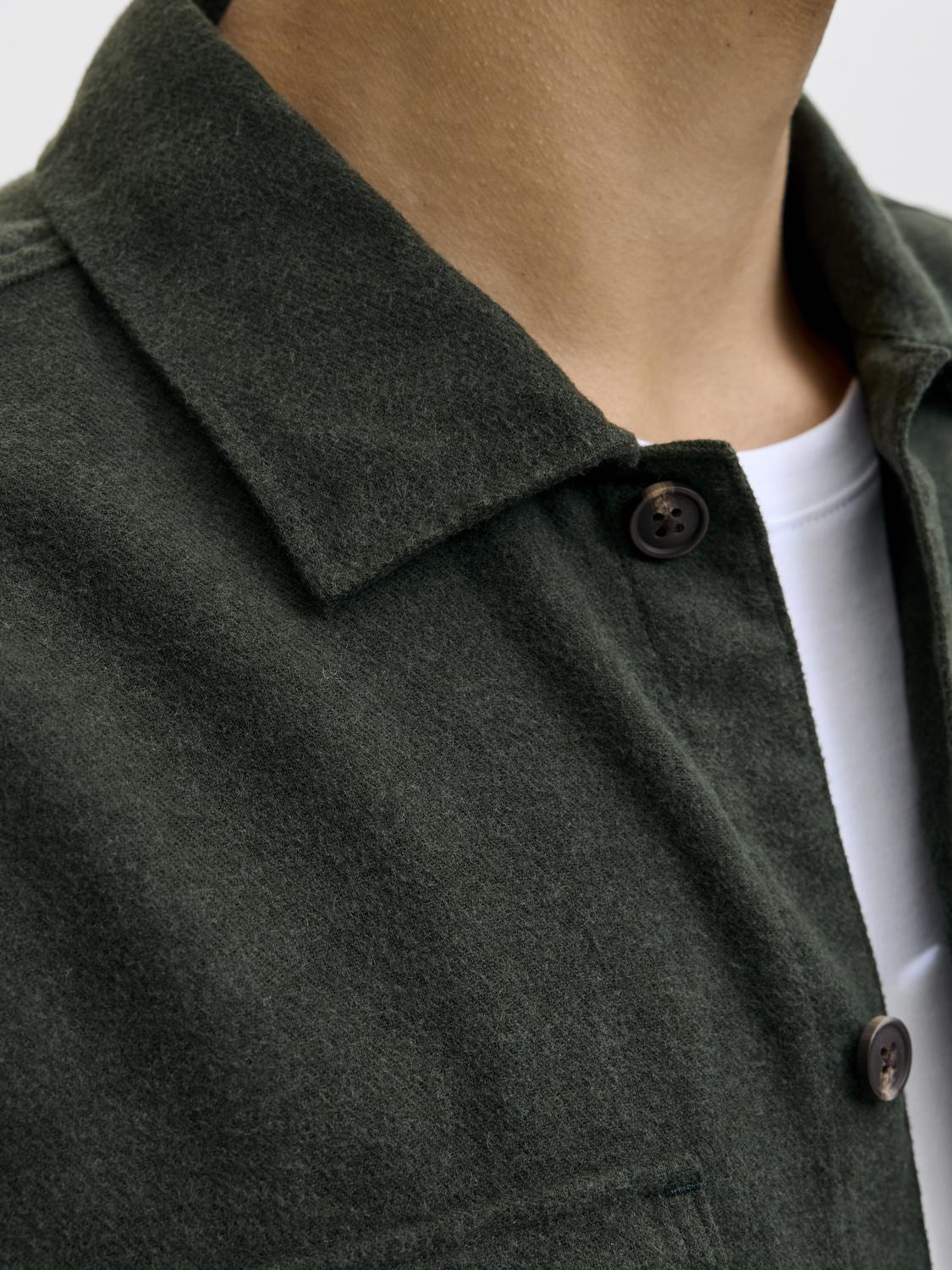 model_shot-detail