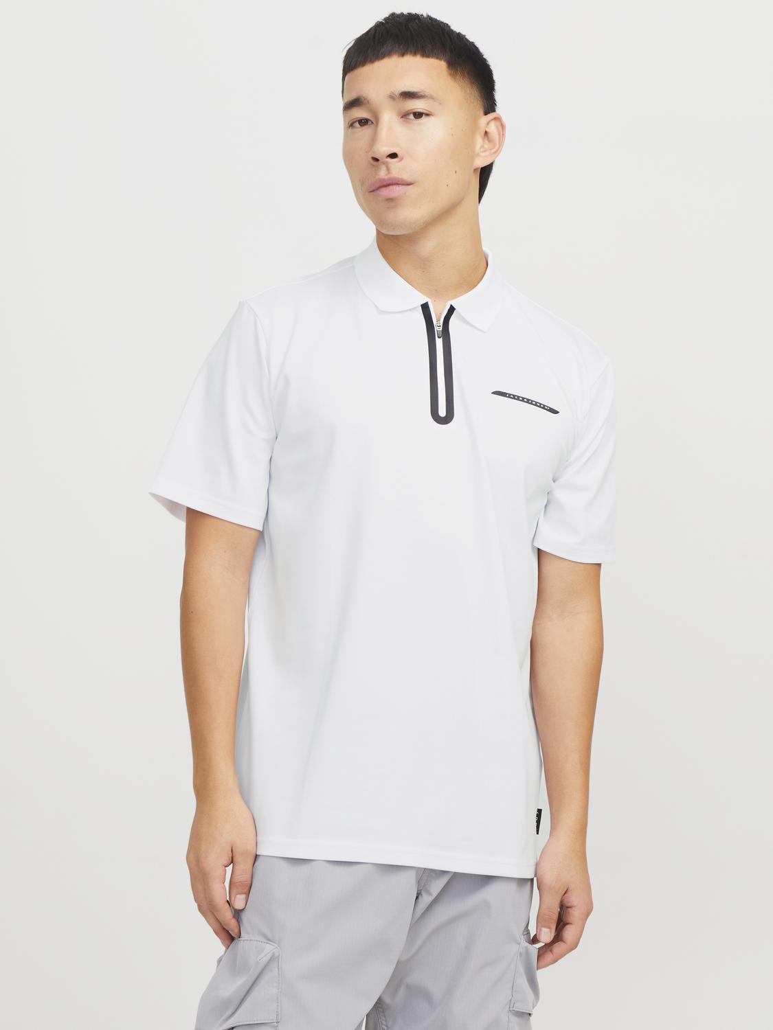 model_shot-front